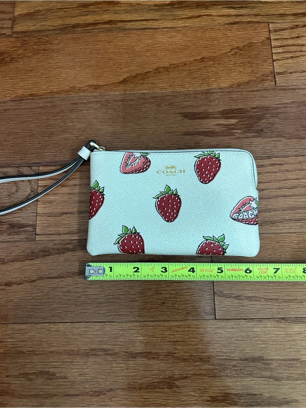 Coach Strawberry Print Wristlet White Signature Leather Zip Pouch